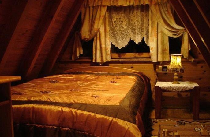 Hotel Zakatek Lesny Cierpice Oda fotoğraf